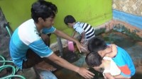 Pelajar SMA Rawat 2 Adiknya Karena Sang Ibu Terpapar Corona Pelajar SMA Rawat 2 Adiknya Karena Sang Ibu Terpapar Corona